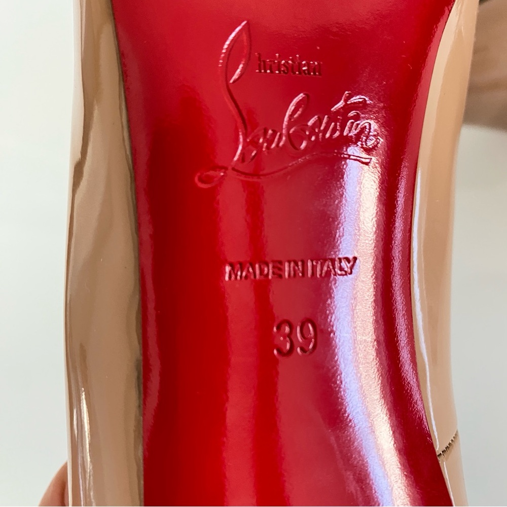 Christian Louboutin So Kate Patent Pointed-Toe Pumps - Picture 6 of 13